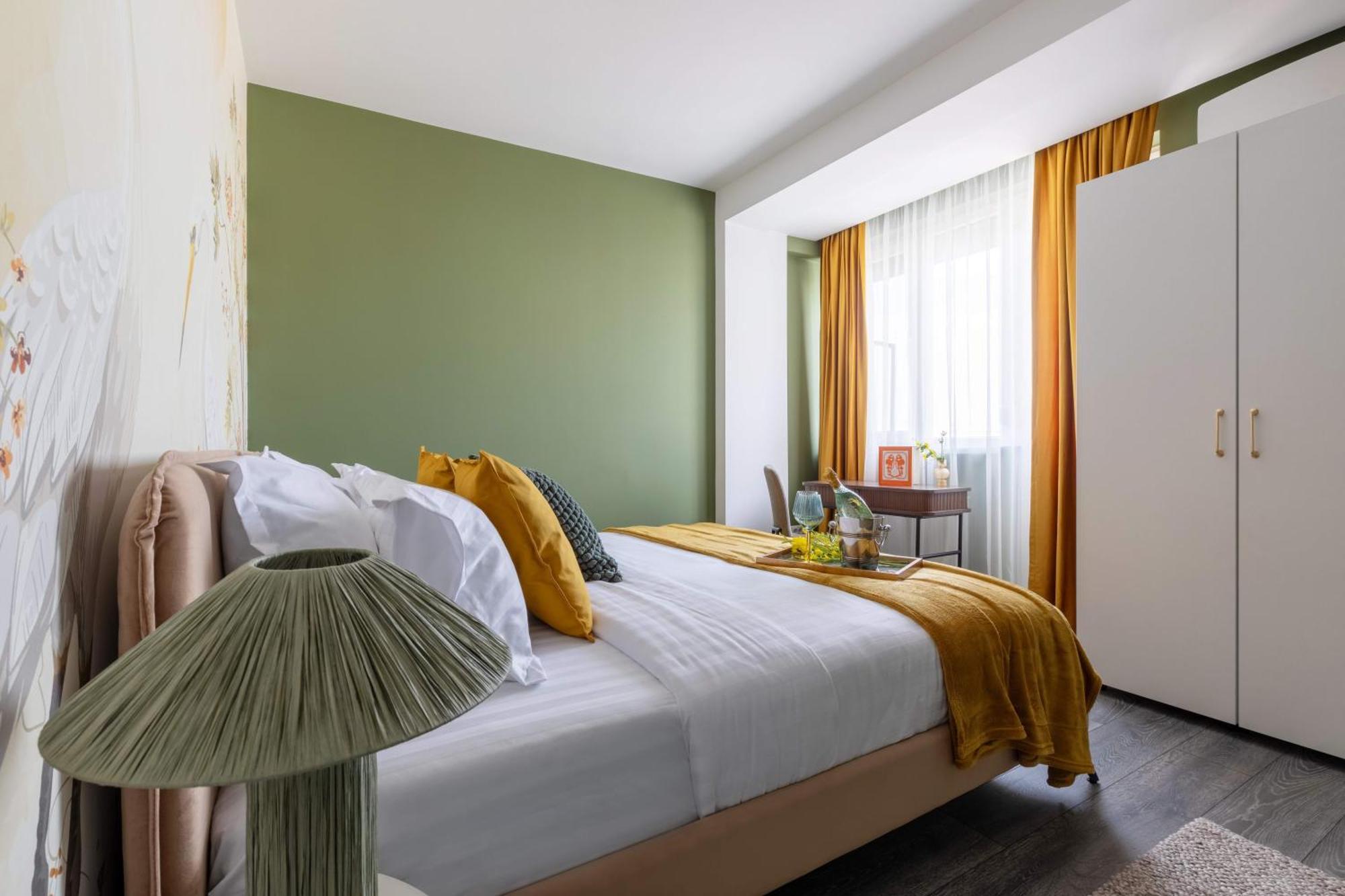 Holt - Lucky Cranes Apartman Bukarest Kültér fotó